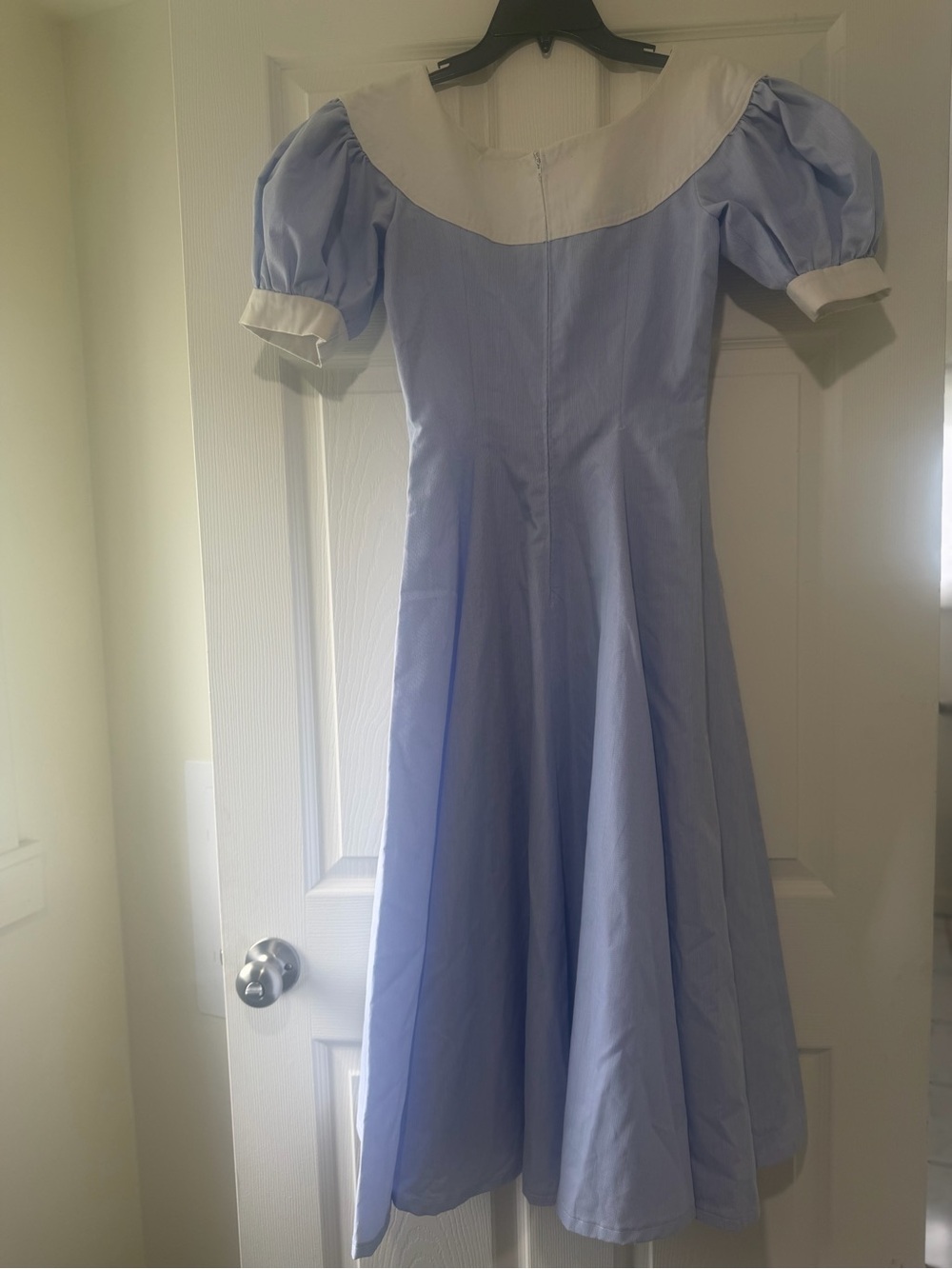 Light Blue Puff-Sleeve Fit & Flare Dress with White Collar vintage